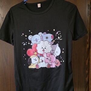 Black Graphic Tshirt With Bt21
